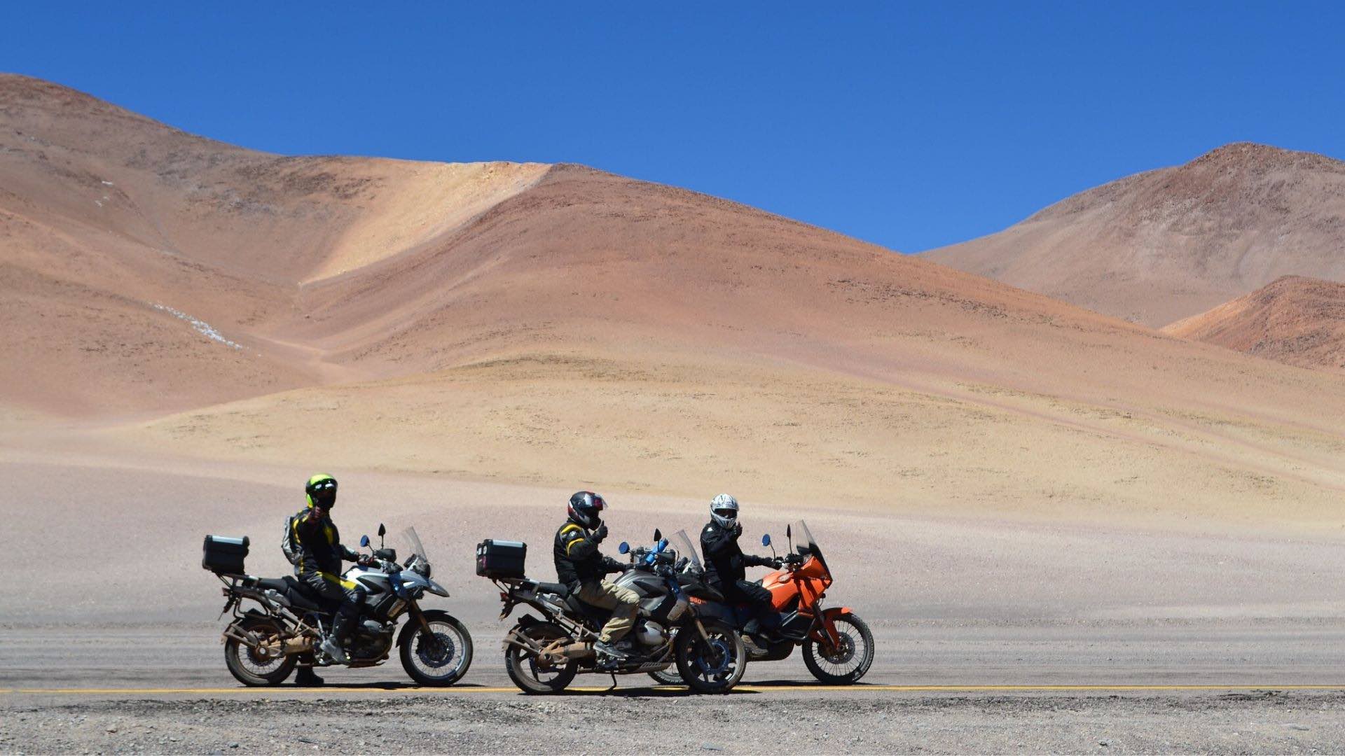 Qual a melhor moto para viagem? - MotoNomads Tours