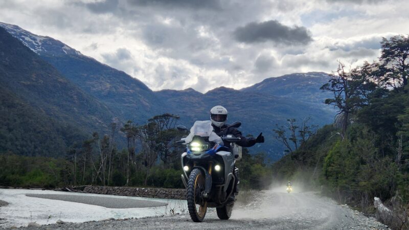Aluguel de moto para viagem: tudo que você precisa saber para a sua aventura