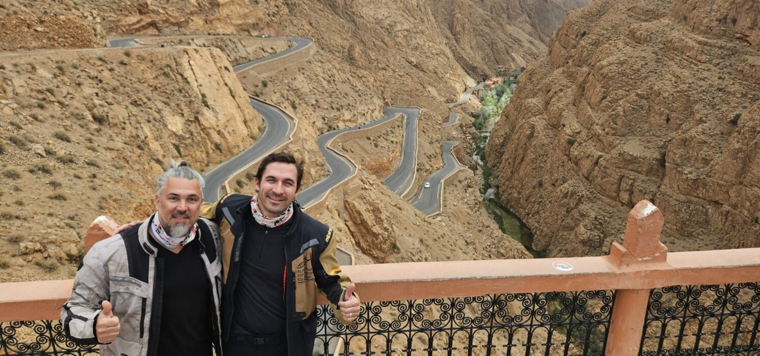 MotoNomads – Tour Marrocos 2