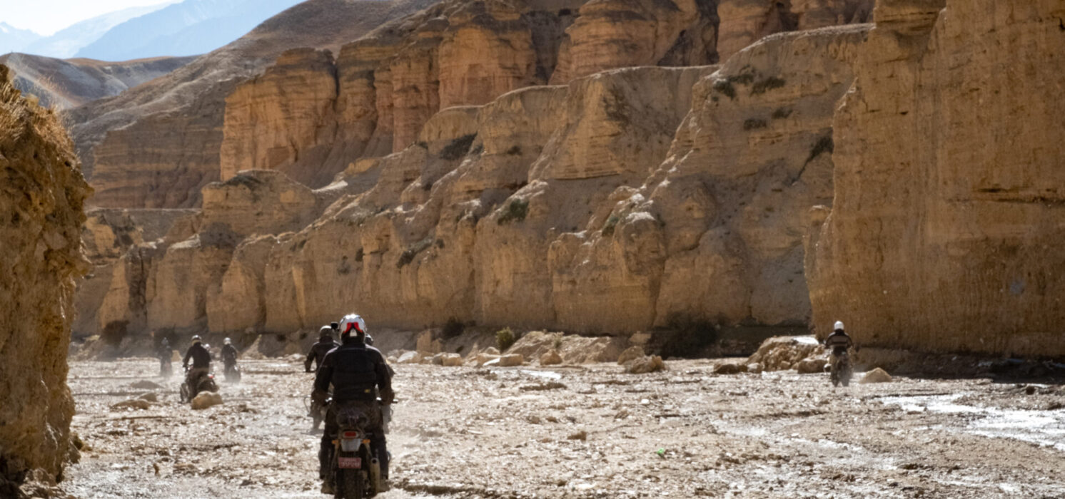 tour_mustang_valley_nepal_tour_de_moto_motonomads_3