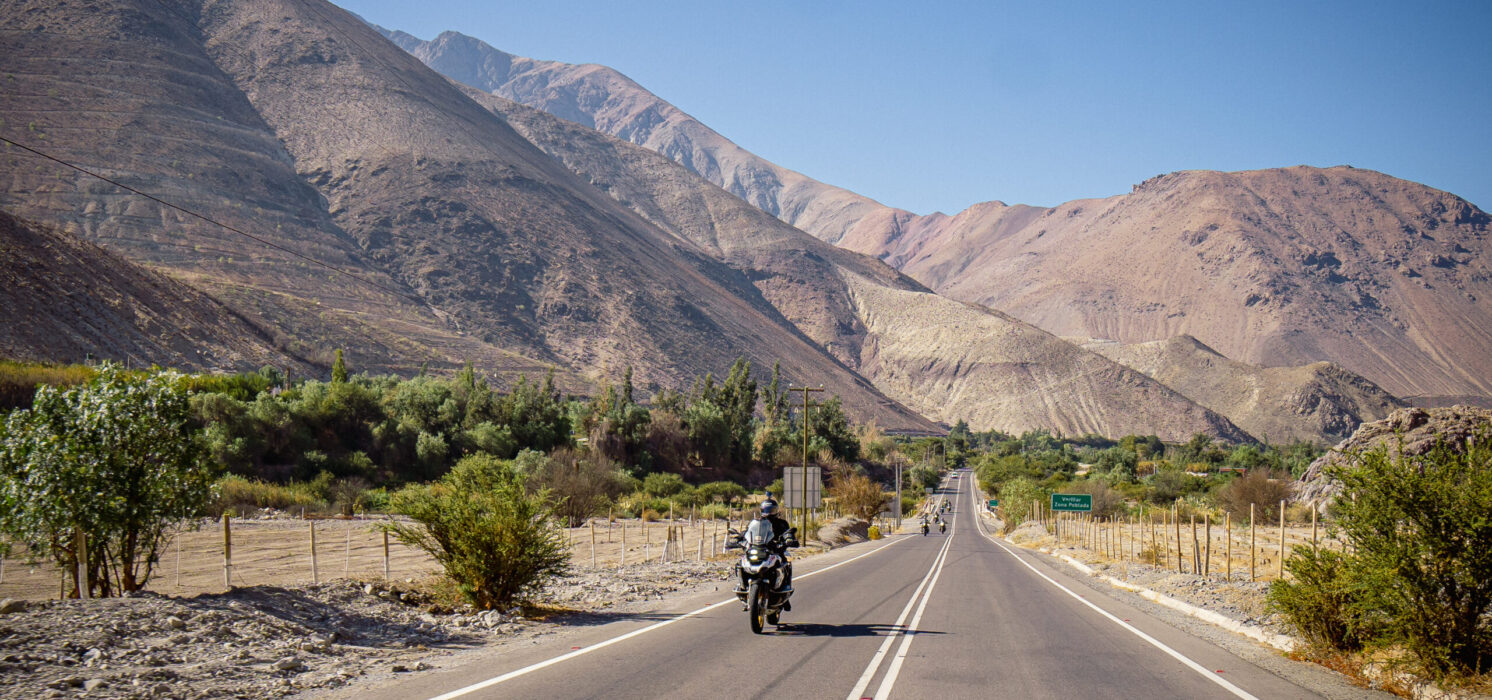 MotoNomads - Tour Santiago & Mendoza