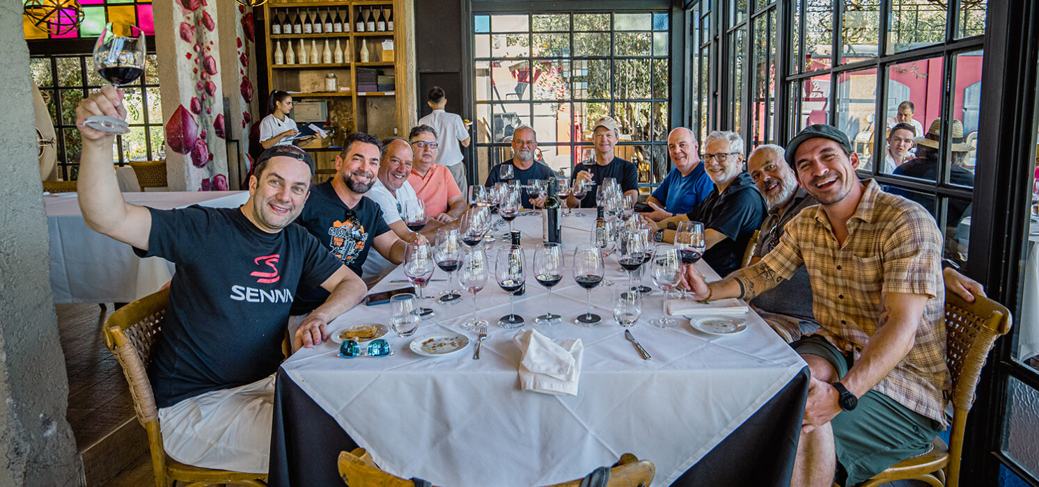 MotoNomads – Tour Santiago & Mendoza